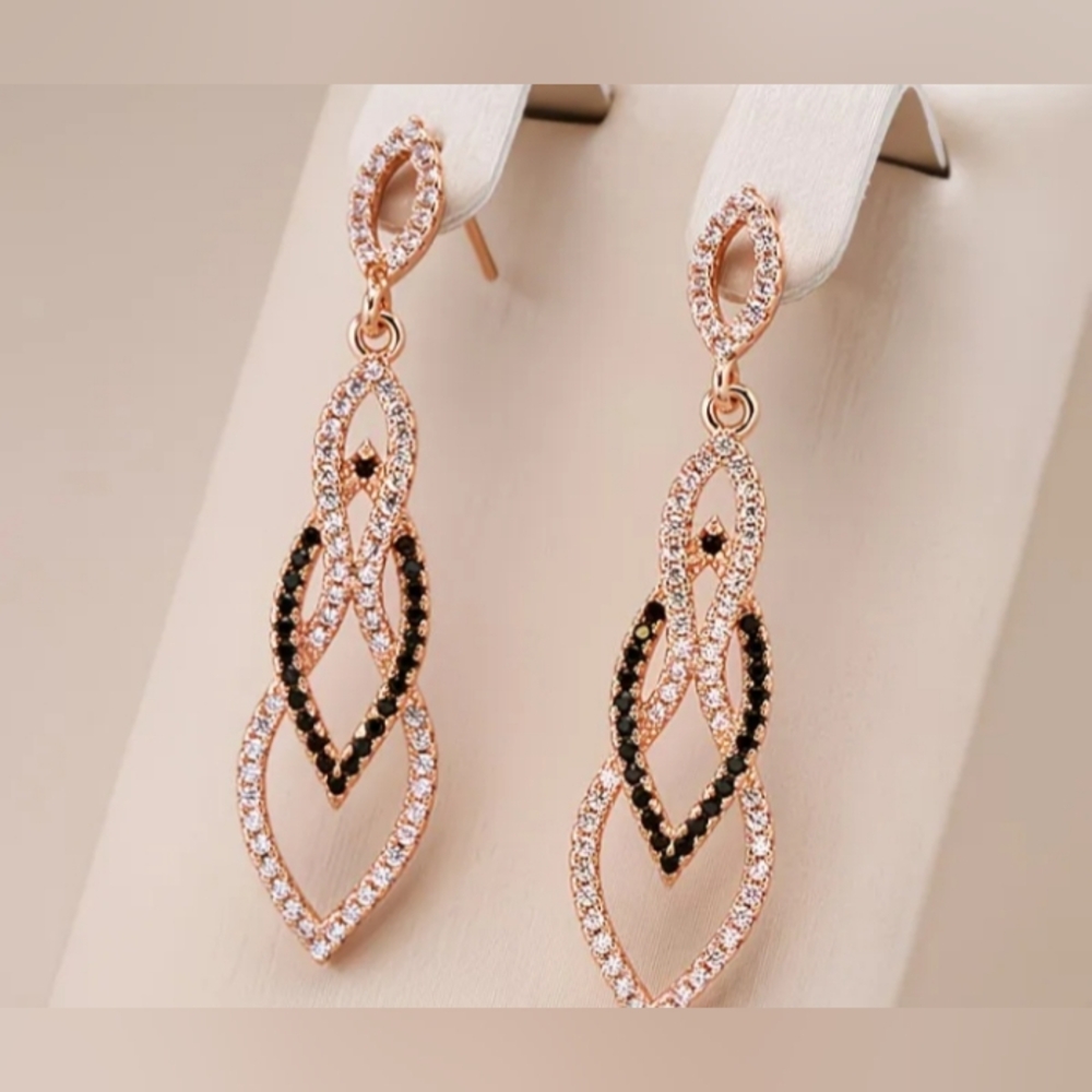 ♥️D Individually $10 Or Bundle 4/$20 Rose Gold and Black Long Earrings